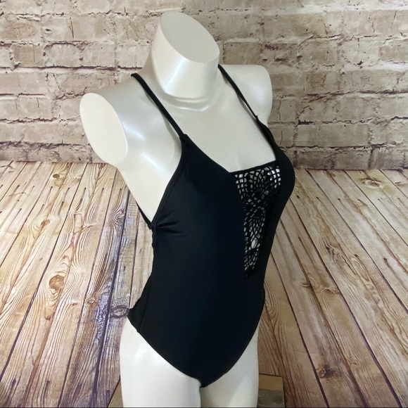 Xhilaration black one price bathing suit size M - Picture 3 of 8